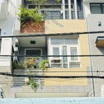 Mặt Tiền Quận 7 - 9 Phòng Ngủ- Tiện Ở Và Kinh Doanh - Đang Có Dòng Tiền Cho Thuê - 61M - 10.2 Tỷ Tl