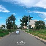 Bán đất nền nam long 90m2 đường d3 giá 11 tỷ kinh doanh tốt,sổ đỏ cá nhân chính chủ.