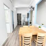 Cho thuê lại phòng( chdv) 30m2, 2pn full nội thất giá rẻ đ.trường sa, p.2, q.phú nhuận