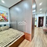 Cần bán căn hộ tập thể tầng 4, trên đường phương mai quận đống đa, dt 30m2, mt 4m, giá 3,05 tỷ