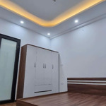 Bán Nr Tại Ngãi Cầu, 5,7 Tỷ, 42,8M2, 4 Phòng Ngủ 4 Vệ Sinh Đẹp, Nhiều Tiện Ích