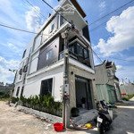Bán Nhà 1 Trệt 3 Lầu (Góc 2 Mặt Tiền) Kdc Hoàng Minh Chánh P. Hoá An. Giá Bán 4,7 Tỷ Tặng Full Nội Thất