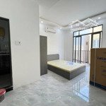 Trung tâm phú nhuận - giáp quận 3,1, sân bay