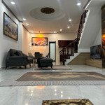 Nhà 2 Tầng 85M2 - Ngang 5M - 4 Phòng Ngủ- Xe Hơi Vào Nhà - 50M Ra Đường Qh Rộng 24M