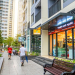Cho thuê shop khối đế 81m2 hoàn thiện chỉ 25 triệu tại vinhomes grand park.liên hệ 0828030977 thiện