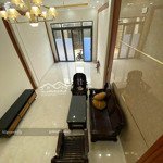 Cho thuê gấp nhà 1 trệt 1 lầu mới tinh, gần trường thcs tân phong