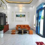 Bán gấp nhà mới xây kiên cố 2pn sân xe ôtô ngay ngã 3 changshin, tt 450tr nhận nhà ở ngay