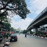 Hiếm Có ! Bán Nhà Mặt Phố Hào Nam - Vip Đống Đa - 5T Thang Máy - Vỉa Hè 7M - Kinh Doanh - 56M*5T !