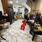 Bán nr tại thạch bàn, 4,9 tỷ, 35m2,mt 4m, nhỉnh 4 tỷ, ô tô đỗ cổng, kinh doanh