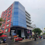 Bán nhà mặt tiền bà hạt, p. 9, quận 10 trệt lửng 4 lầu st dt: 5.5m x 19m nở hậu: 9m giá 32 tỷ tl