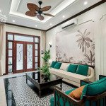 Xẻ khe thời đại 5 hoàn thiện 5 tầng giá tốt chưa từng có tại vinhomes ocean park 3