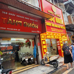 Bán nhà mặt phố hà trung, 55m2 mặt tiền 5,5m, vuông đẹp nhất phố. vị trí kinh doanh sầm uất.