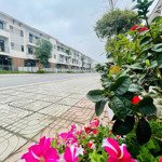 Mở bán quỹ căn shophoues cuối cùng, chỉ càn 2,5 tỷ đã sở hữu ,chiết khấu 5%, hỗ trợ 1 năm không lãi