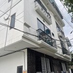 Nhà yên sơn, quốc oai, lô góc. 47.2m2 xây 3 tầng. vị trí cực đẹp, gần hồ điều hoà, khu đấu giá.