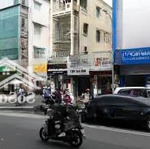 380 tỷ. hđt 20.000usd. 2 mt bùi thị xuân -tôn thất tùng, phường bến thành.quận 1. diện tích 24 x 14