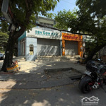 Cho Thuê Nhà Góc 2Mt Đặng Thùy Trâm, Đoạn Đẹp Ngay Cổng Vào Đại Học Văn Lang Diện Tích: 10M X 20M