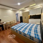 Studio phạm hữu lầu q7 full nội thất
