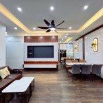 Chính chủ cần bán gấp căn hộ đẹp 3 ngủ, 82m2 tòa licogi13, 164 khuất duy tiến
