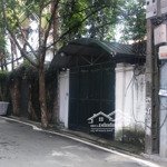 40 tỷ bán đất 240m mt 10m đường 5m thông tại việt hưng,quận long biên