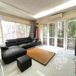 Lạc Long Quân,5 Tầng Thang Máy, 4 Ngủ Đủ Công Năng, Oto Tránh,Mặt Tiền Lớn Giá 8,9 Tỉ