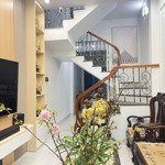 Nhà đẹp- phố nguyên hồng - ba đình 45m2 - 4 tầng - mt3,1m - giá 10,5 tỷ pháp lý chuẩn sổ đẹp