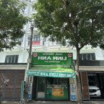 Nhà phố mặt tiền. đúc 1 lửng 3 lầu mặt tiền nguyễn thị xinh ( ta21)