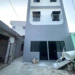 Căn hộ hoàng diệu đã bàn giao và có mã khoá. căn hộ 3 tầng mới hoàn thiện, rin, keng 100%