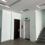 Nhà mtkd vân đồn, cách biển 1km nối thẳng xuống tháp trầm hương , ngang 7.5m 5 tầng