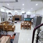 Bán gấp nhà ngọc trì 40m, 4 tầng bê tông kiên cố ngõ thông sổ đỏ riêng