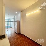 Phòng duplex ban công - full nội thất ngay vòng xoay dân chủ (hình thật- giá thật)