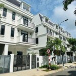 Bán nhà phố biệt thự lavida vũng tàu 5*15,5*17m giá từ 5ty5 sổ hồng lâu dài.lh 0902674254 ms.thảo