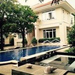 Cho thuê biệt thự đường trần văn sắc, phường thảo điền, quận 2. lh; 0911383889