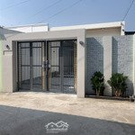 Tôi cần bán nhà cấp 4 sân vườn mini phường tân vạn , biên hoà