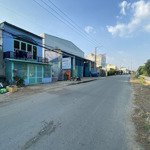Mặt tiền nhựa vĩnh phú đường thông ql13