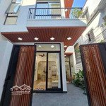 Chủ nhà ngộp kí gửi cho e bán hộ