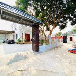Mảnh đất 40m2 siêu đẹp tự nhiên đường chuẩn 3m ô tô đỗ cửa - vị trí đất cách trục chính xã 30m
- d
