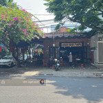 Lô góc hồ tùng mậu, ngay biển rất đẹp, vị trí cực kỳ đắt địa, phù hợp kinh doanh
