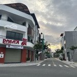 90m2 ngang 5m hướng đông nam kdt vcn phước long 2: 5,48 tỷ