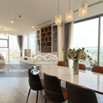 Cần bán gấp căn flc landmark lê đức thọ căn 4pn 3wc giá 6 tỷ căn 159m2 căn tầng đẹp, đông nam