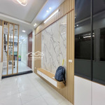 Nhà đẹp kim mã , ngọc khánh, ba đình, hà nội, view đẹp . 50m giá 10,4tỷ