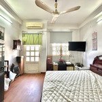 Trường sa p2 phú nhuận - 5 tầng - hẻm 1 trục - 50m2 - 5 pn ( cải tạo 9 pn ) - khu phan xích long