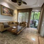 Biệt thự song lập 130m2 siêu đẹp siêu thoáng đã cải tạo rộng