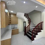 Khu vực đáng sống - sinh khí tốt - giao thông thuận tiện - tiện ích - nhà đẹp - 35 m2 - phúc lợi
