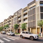 Nhà phố ngay công viên, trường học the global cty 34 tỷ