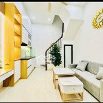 Chỉ 3.6 tỷ-hộ khẩu hoàn kiếm- nhà đẹp ở ngay-gần ô tô-dòng tiền-5 ra hồ gươm 22m x 4 tầng