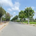 Bán gấp đất 2mt trước sau, phú xuân, nhà bè, đường 25m, 7x28m, 196m2, 10,7 tỷ, shr