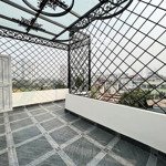 Bán gấp nhà đường láng - 35m2 - 5 tầng thông sàn - 2 mặt thoáng - ngõ rộng - sổ nở hậu