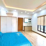 Bán nhà phố giảng võ, 98m2 x 6 tầng thang máy, ô tô đỗ cửa, kinh doanh, giá chỉ 21.5 tỷ