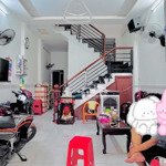 Bán nhà chính chủ quang trung p8 - nhà 2 tầng, 3 p.ngủ - dt 4m x 11,5 - hẻm xe tải - chỉ 4.95 tỷ.