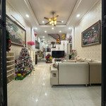 Bán Nhàhẽm Xe Hơi4 Tầng 123M2, Full Nội Thất Cao Cấp, Ngay Kdc Hồng Long, Kđt Vạn Phúc, Hiệp Bình Phước.